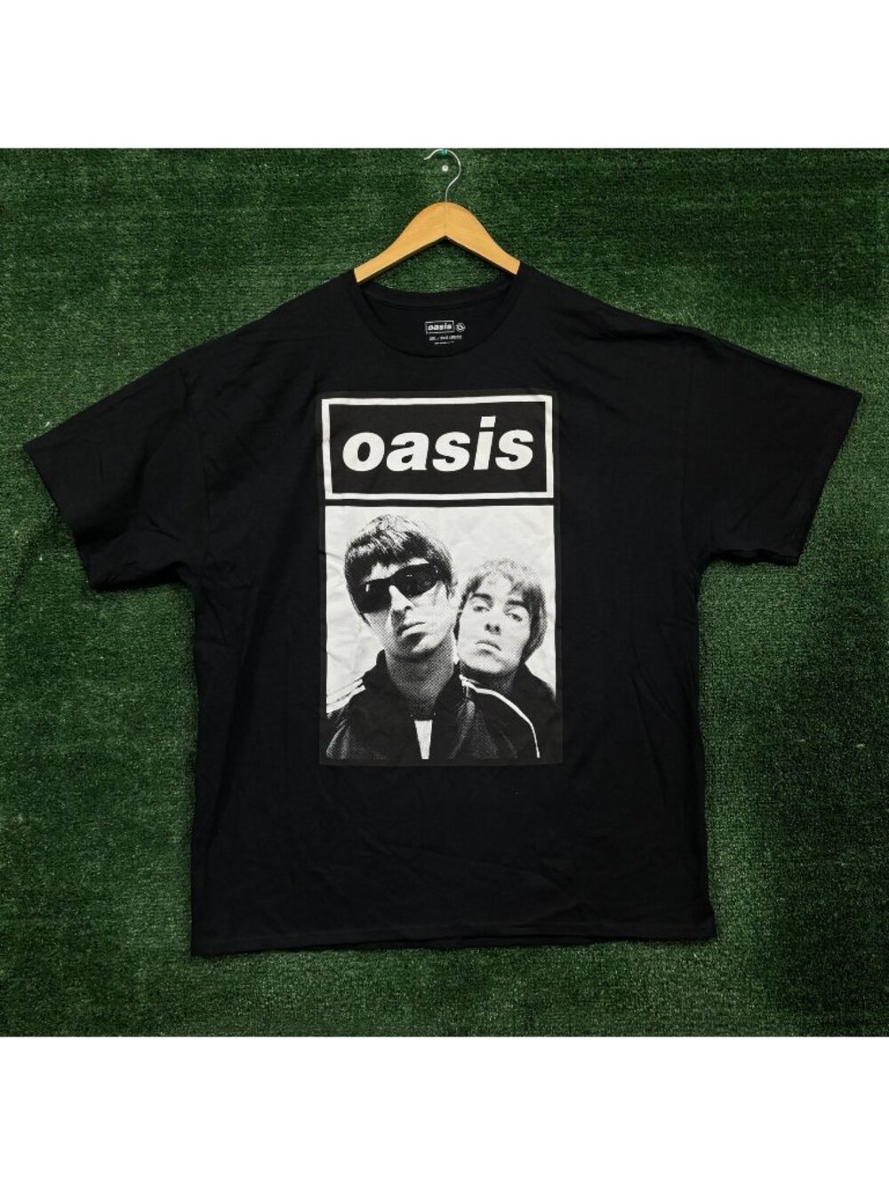 Oasis Noel and Liam Tshirt size 2XL